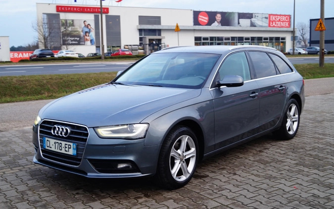 Audi A4 cena 38900 przebieg: 271000, rok produkcji 2012 z Sierpc małe 254